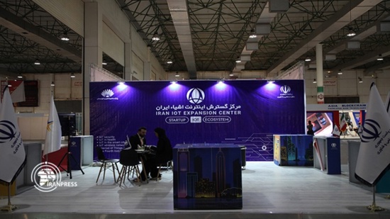 إيران تعرض شخصيات تمثيلية في معرض تكنولوجي بجزيرة كيش