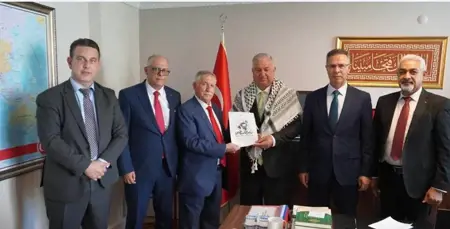 أنقرة ..حزب الرفاء من جديد التركي يستقبل وفد حملة " لأجل فلسطين " برئاسة التميمي  أنقرة ..حزب الرفاء من جديد التركي يستقبل وفد حملة " لأجل فلسطين " برئاسة التميمي