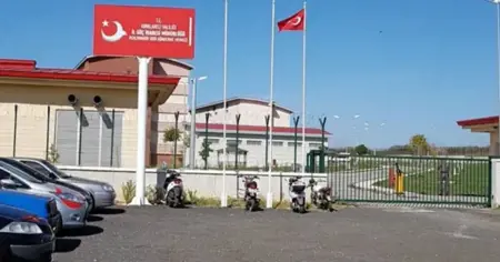 كواليس وفاة مواطن سوري في أحد مراكز الترحيل بتركيا كواليس وفاة مواطن سوري في أحد مراكز الترحيل بتركيا