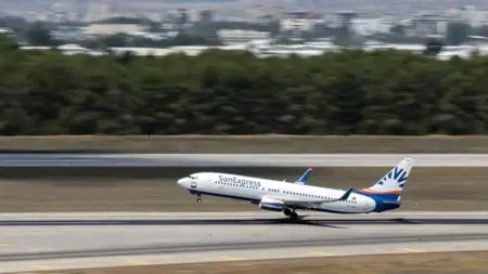 أنطاليا تستقبل ملايين السائحين منذ بداية العام حتى الآن وتحطم الأرقام القياسية أنطاليا تستقبل ملايين السائحين منذ بداية العام حتى الآن وتحطم الأرقام القياسية