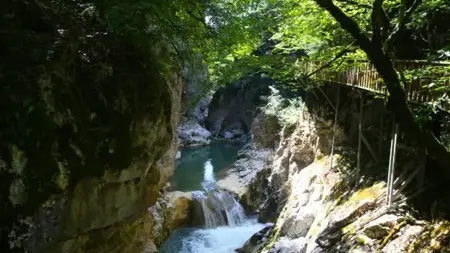 إغلاق مداخل وادي هورما في ولاية كاستامونو التركية إغلاق مداخل وادي هورما في ولاية كاستامونو التركية