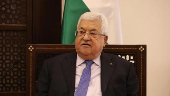 محمود عباس يقبل استقالة الحكومة الفلسطينية محمود عباس يقبل استقالة الحكومة الفلسطينية
