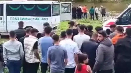 غرق فتى يبلغ من العمر 15 عامًا في شانلي أورفا غرق فتى يبلغ من العمر 15 عامًا في شانلي أورفا