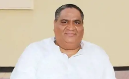 مشاهير الفن ينعون الممثل الكويتي "فيصل بوغازي" مشاهير الفن ينعون الممثل الكويتي "فيصل بوغازي"