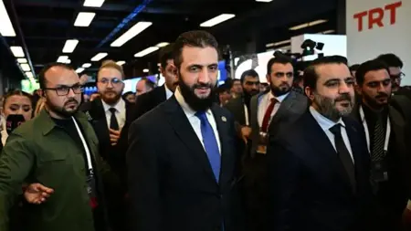 الرئيس السوري أحمد الشرع يدلي بتصريحات هامة في منتدى أنطاليا الدبلوماسي الرئيس السوري أحمد الشرع يدلي بتصريحات هامة في منتدى أنطاليا الدبلوماسي