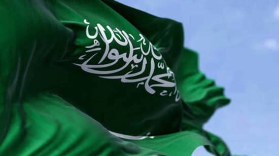 رغم عاصفة هرمز: القطاع الخاص غير النفطي السعودي يسجل أسرع نمو في 6 أشهر