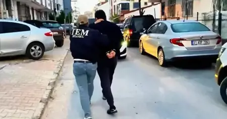 إعلان هام لوزير الداخلية التركي حول عملياتهم ضد تنظيم داعش الإرهابي في 17 ولاية إعلان هام لوزير الداخلية التركي حول عملياتهم ضد تنظيم داعش الإرهابي في 17 ولاية