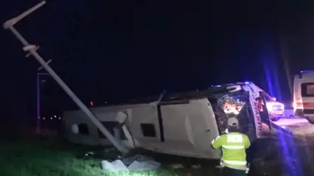 جرحى إثر انقلاب حافلة ركاب في ولاية "فان"