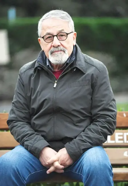 خبير الزلازل التركي "ناجي غورور" يحذر مرة أخرى إسطنبول خبير الزلازل التركي "ناجي غورور" يحذر مرة أخرى إسطنبول