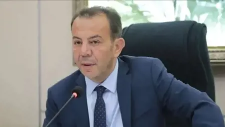 طلب النيابة العامة سجن رئيس بلدية بولو السابق تانجو أوزجان 263 عاماً بتهم فساد