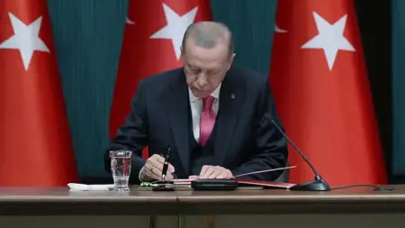 أردوغان يوقع على قرار  موعد الانتخابات رسميًا  أردوغان يوقع على قرار  موعد الانتخابات رسميًا