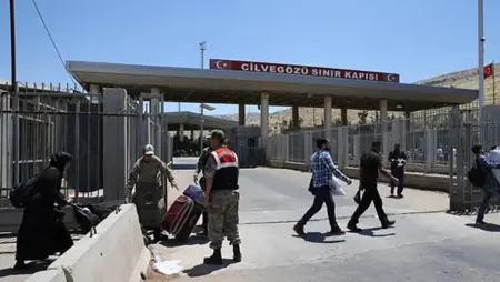 اجراء جديد من معبر باب السلامة يخص السوريين المتضررين من الزلزال في تركيا اجراء جديد من معبر باب السلامة يخص السوريين المتضررين من الزلزال في تركيا
