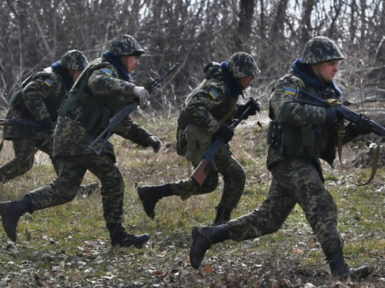 أوكرانيا تستعد فعليا للحرب ضد روسيا