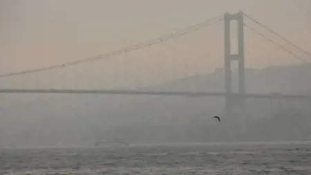 تركيا ..تعليق حركة السفن في مضيق البوسفور تركيا ..تعليق حركة السفن في مضيق البوسفور