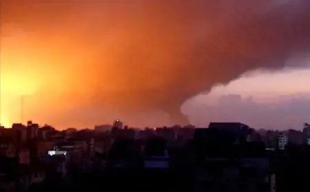 إسرائيل تلقي أكثر من  18 ألف طن من المتفجرات على غزة خلال الهجمات  إسرائيل تلقي أكثر من  18 ألف طن من المتفجرات على غزة خلال الهجمات