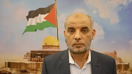 حماس تكشف عن لقاءات جمعت قيادتها بمحمد دحلان وتؤكّد استعدادها لخوض الانتخابات ضمن تحالف وطنيّ