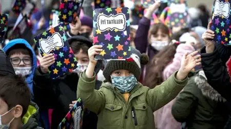 المدارس التركية تستعد لاستقبال إجازة الفصل الدراسي الأول المدارس التركية تستعد لاستقبال إجازة الفصل الدراسي الأول