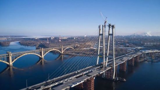 افتتاح أعلى جسر في أوكرانيا بنته شركة تركية