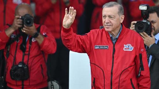أردوغان يعتزم حضور مهرجان "تكنوفيست" في ولاية أضنة أردوغان يعتزم حضور مهرجان "تكنوفيست" في ولاية أضنة