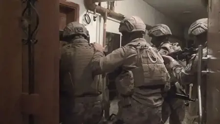 توقيف 4 أشخاص بينهم قاصرٌ بعد ضبط قنبلتَين يدويّتَين في ديار بكر
