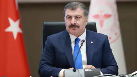 وزير الصحة التركي يعلن تطبيق نظام جديد بشأن أخذ موعد في المستشفيات الحكومية وزير الصحة التركي يعلن تطبيق نظام جديد بشأن أخذ موعد في المستشفيات الحكومية