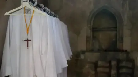 صادم: 1570 ضحية تعرضوا "لاعتداءات" على يد مسؤولي الكنسية الكاثوليكية في إيطاليا صادم: 1570 ضحية تعرضوا "لاعتداءات" على يد مسؤولي الكنسية الكاثوليكية في إيطاليا