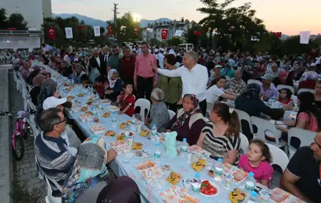 العدالة والتنمية في تركيا: لا للمنتجات المُقاطعة في فعاليات رمضان  العدالة والتنمية في تركيا: لا للمنتجات المُقاطعة في فعاليات رمضان