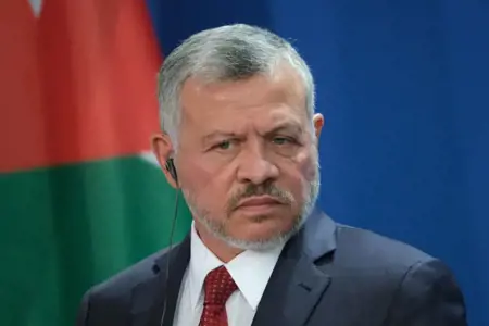 مكالمة هاتفية بين وزير الخارجية الأمريكي وملك الأردن حول تطورات غزة مكالمة هاتفية بين وزير الخارجية الأمريكي وملك الأردن حول تطورات غزة