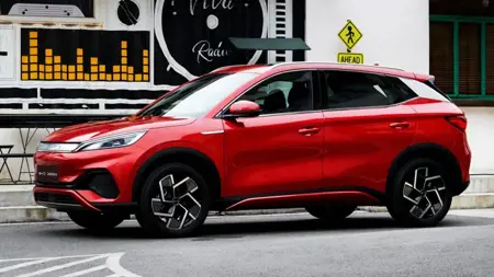 لعشاق السيارات.. BYD تطلق سيارتها الكهربائية لعشاق السيارات.. BYD تطلق سيارتها الكهربائية