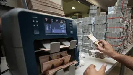 أسعار صرف العملات الرئيسية مقابل الليرة التركية اليوم الخميس 18 مايو أسعار صرف العملات الرئيسية مقابل الليرة التركية اليوم الخميس 18 مايو