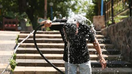 ولاية تركية تشهد ارتفاع شديد في درجات الحرارة حتى 52 درجة