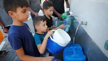 أب فلسطيني يروي قصة مقتل أطفاله أثناء تعبئة مياه الشرب في غزة