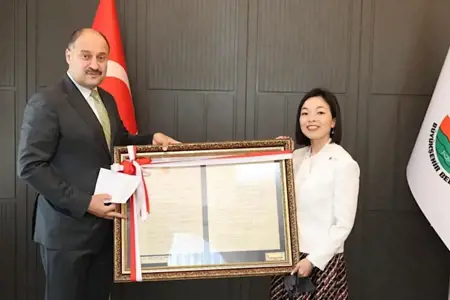 رسالة عثمانية عمرها أكثر من قرن هدية للأميرة اليابانية في شانلي أورفا رسالة عثمانية عمرها أكثر من قرن هدية للأميرة اليابانية في شانلي أورفا