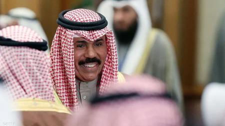 نقل أمير الكويت للمستشفى لتلقى العلاج بعد تعرضه لوعكة صحية