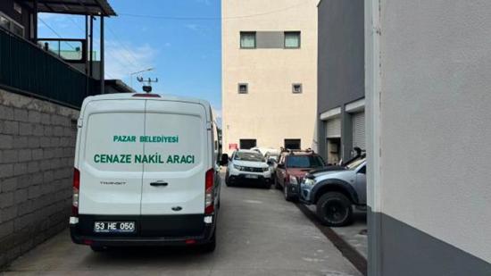 العثور على جثمان الطفل المفقود في بحر ريزة بعد يومين من البحث
