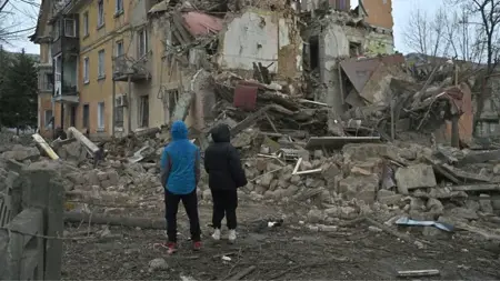 أوكرانيا تطلب من اليابان إعادة الإعمار أوكرانيا تطلب من اليابان إعادة الإعمار