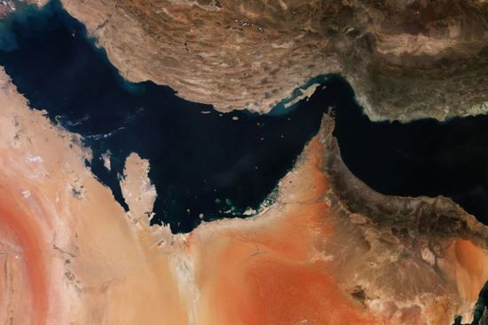 بطلب أمريكي.. الاتحاد الأوروبي يؤخّر بثّ صور الأقمار الاصطناعية فوق هرمز 24 ساعة
