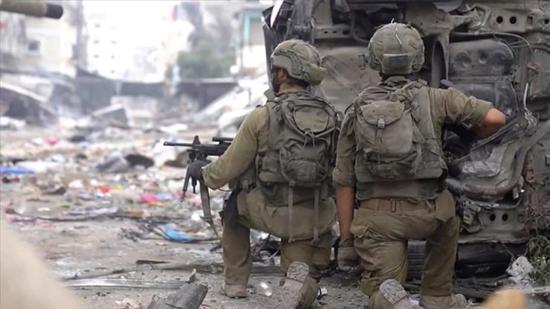 جيش الاحتلال يصيب طفلاً فلسطينياً (14 عاماً) بالرصاص في الضفة الغربية ويعتقل 5