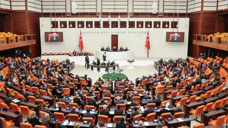 البرلمان التركيّ يناقش تنظيماً يوسّع حقوق أسر الشهداء والمحاربين القدامى.. ويُتوقّع إقراره اليوم