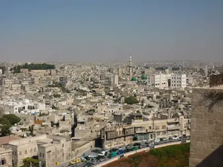 ضمن «سوريا بلا مخيمات».. مشروعٌ لترميم 1000 منزل في سهل الغاب بريف حماة