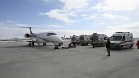 جرحى زلزال "كهرمان مرعش"  يتلقون العلاج في مستشفيات  أنقرة جرحى زلزال "كهرمان مرعش"  يتلقون العلاج في مستشفيات  أنقرة