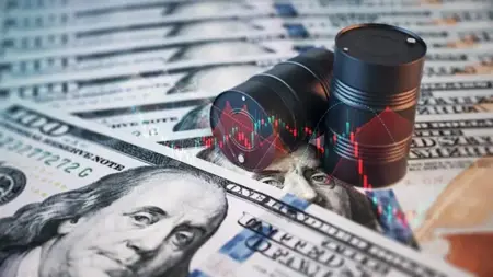 هبوط حادّ في أسعار النفط: برنت يتراجع 7.4% إلى 83 دولاراً على وقع توقّعات استئناف محادثات واشنطن وطهران