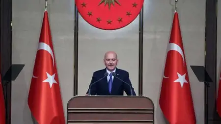 هل ستُسحب جوازات سفر بعض المواطنين الأتراك خلال الفترة القادمة؟ وزير الداخلية التركي يجيب