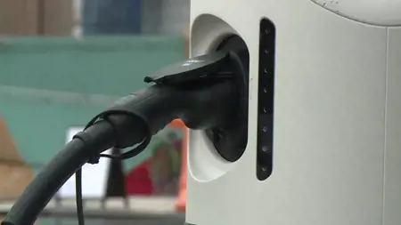 تركيا تدعم تركيب 529 محطة شحن سريع جديدة في 81 ولاية