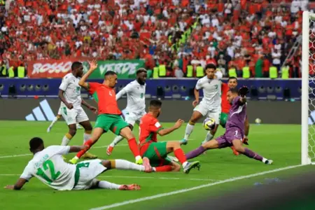 المغرب يقابل السعودية في مواجهة حاسمة بكأس العرب 2025