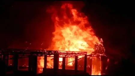 مصرع أم سورية وطفلها جراء اندلاع حريق في مخيم للاجئين في لبنان