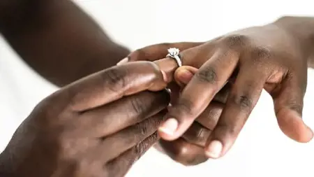 دراسة:" الرجال المتزوجون يتمتعون بصحة أفضل من غير المتزوجين.. ماذا عن النساء؟" دراسة:" الرجال المتزوجون يتمتعون بصحة أفضل من غير المتزوجين.. ماذا عن النساء؟"