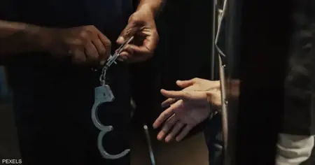 محكمة أردنية تقضي بحبس امرأة قتلت طفلتها ووضعتها بالفريزر محكمة أردنية تقضي بحبس امرأة قتلت طفلتها ووضعتها بالفريزر