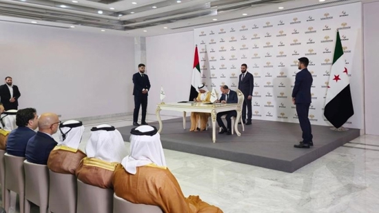 ميناء طرطوس يستعيد الحياة باتفاق ضخم بين سوريا وموانئ دبي ميناء طرطوس يستعيد الحياة باتفاق ضخم بين سوريا وموانئ دبي