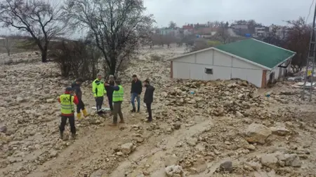 تركيا تُسجل 2826 انهيارًا أرضيًا ناجمة عن الزلازل تركيا تُسجل 2826 انهيارًا أرضيًا ناجمة عن الزلازل